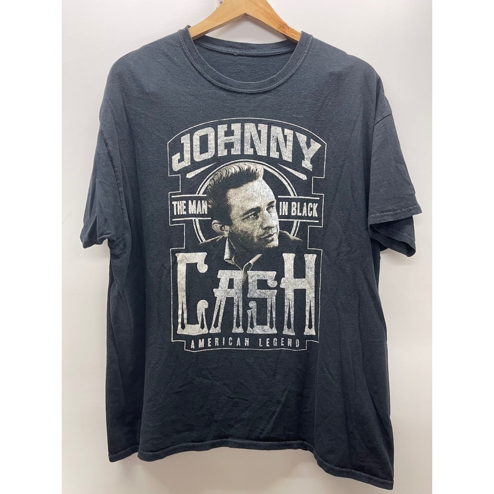 Johnny Cash The Man In Black American Legend Graphic T-Shirt Black XL